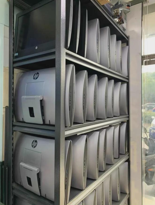 寸显示屏+6代酷睿芯二手400块pg试玩大量一体机流入闲鱼20(图3) 寸显示屏+6代酷睿芯二手400块pg试玩大量一体机流入闲鱼20(图3)